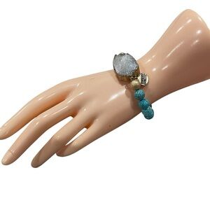 KINSLEY ARMELLE Aqua Marine Stone Bracelet Dyed Turquoise Howlite and Quartz